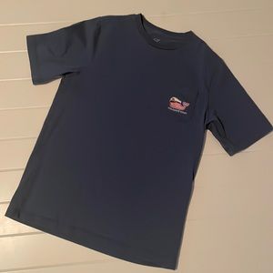Vineyard Vines t-shirt